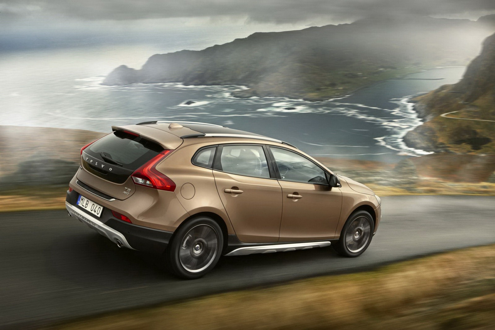 Volvo V40